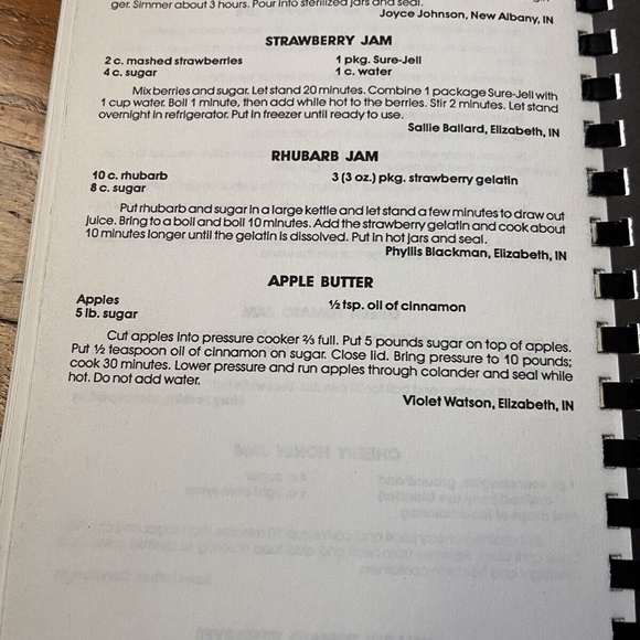 Vintage “Our Daily Bread” Bethesda United Methodist Church Vintage Cookbook 1987 - Picture 6 of 10